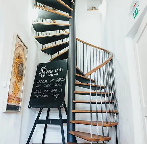 Layer Residences krevet i doručak 3*